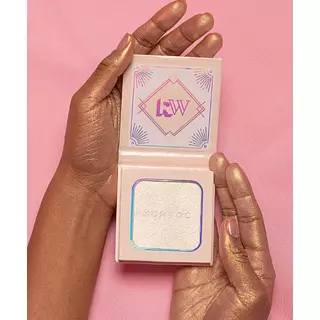 Iluminador Rosee Wihs